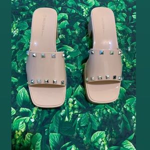 Comfortable Jelly Footwear